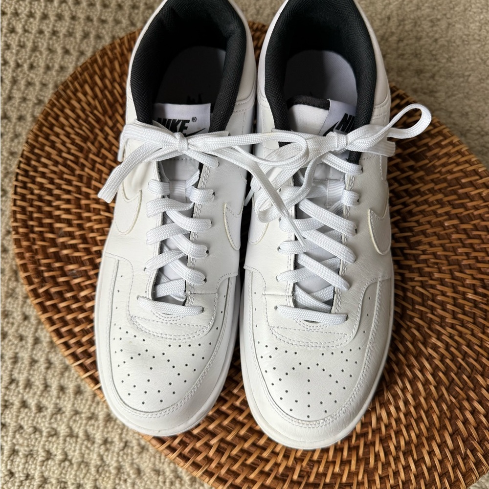 Nike Men's White Athletic Shoes